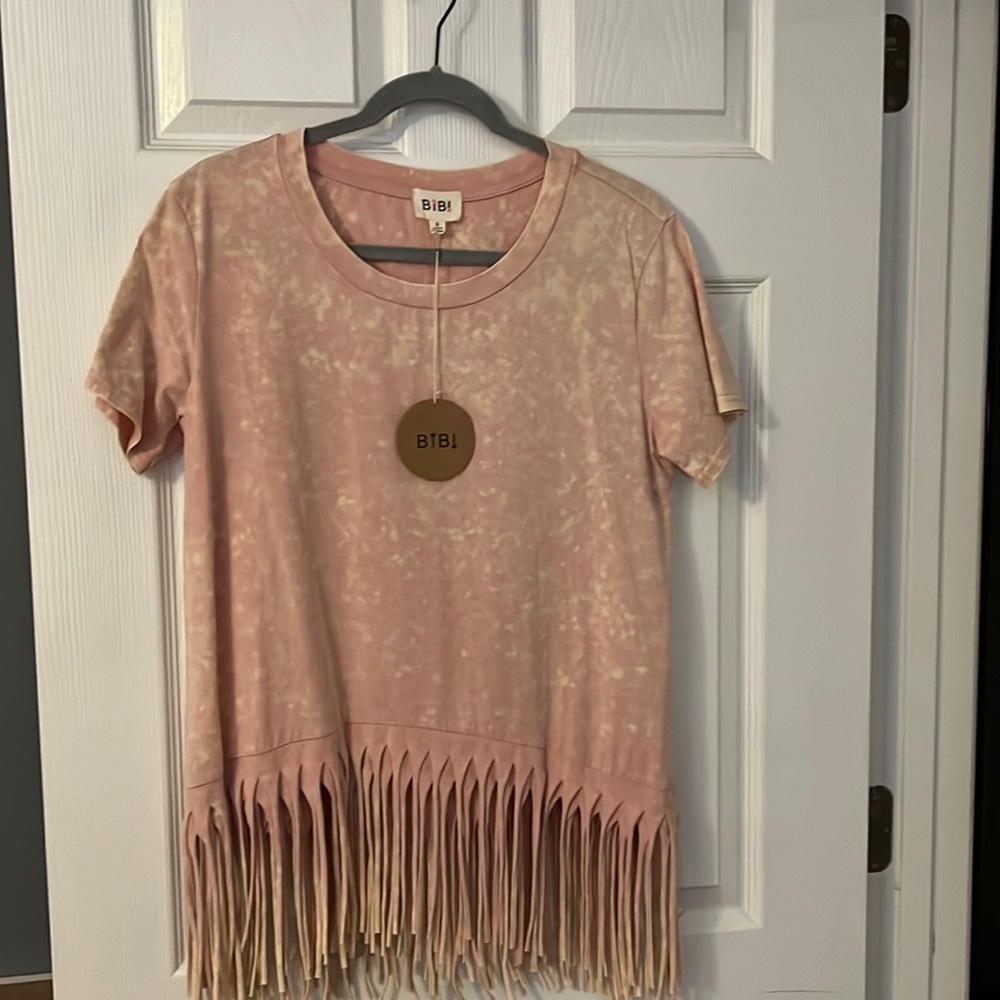 BiBi light pink acid wash fringe top size small
